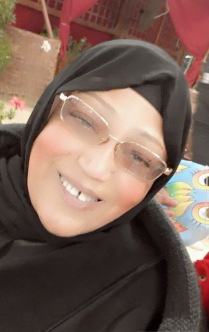 نادية فؤاد الزين عوض