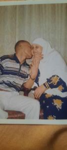 ابي وامي واخوتي