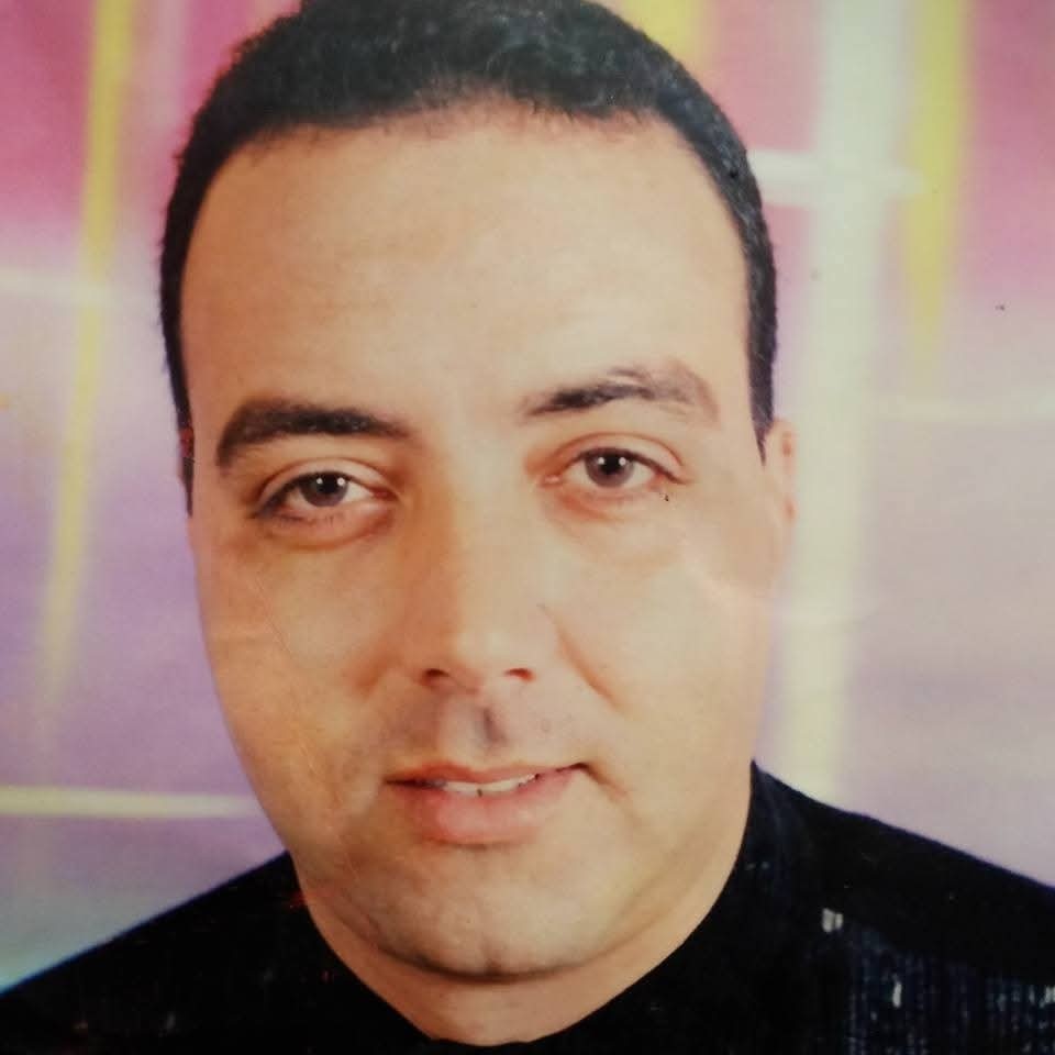 أستاذ أمين مصطفى