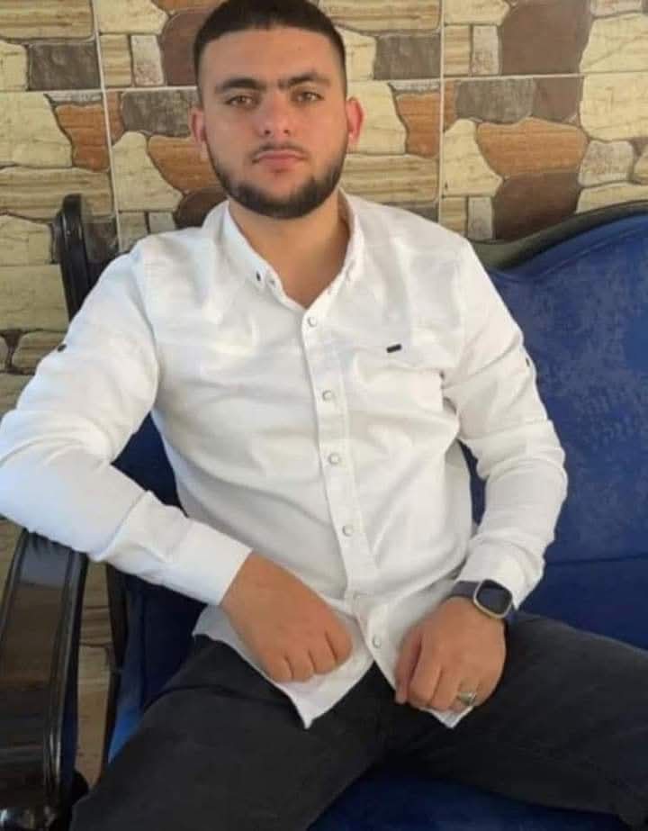 زكريا صالح الرياشي