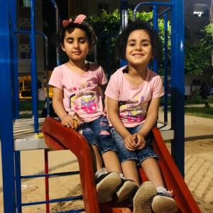 رواء سمير الاغا وعائلتها