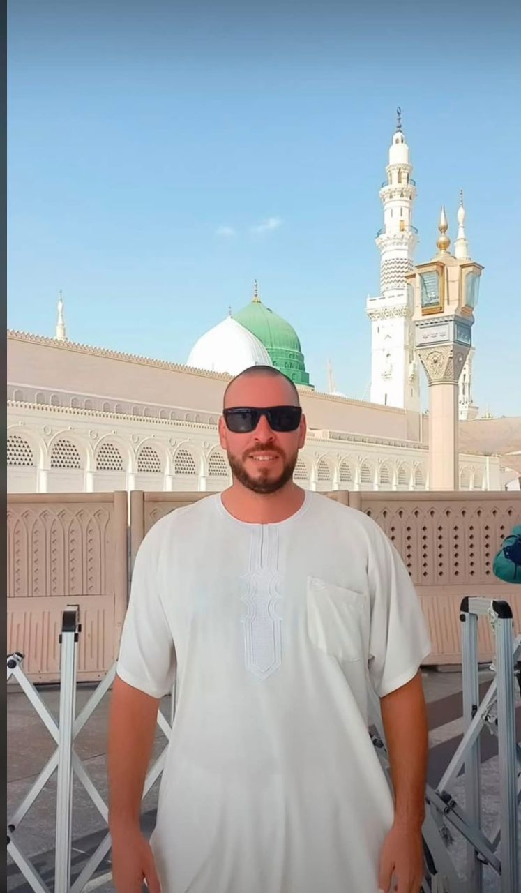 حسام اسامة